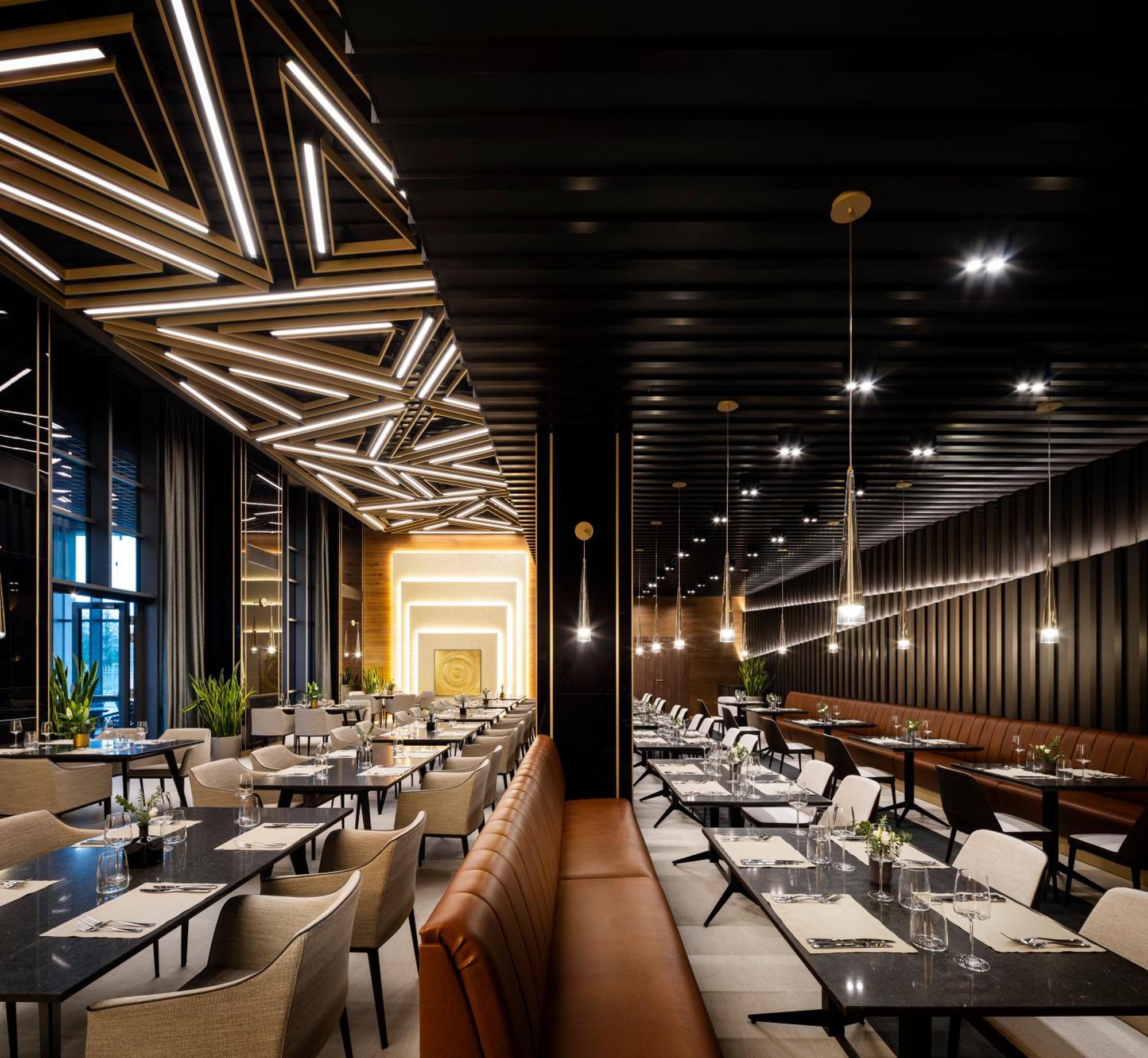 Kings' Valley Medical & Spa Hotel Kazanlŭk Buitenkant foto Restaurant "21"